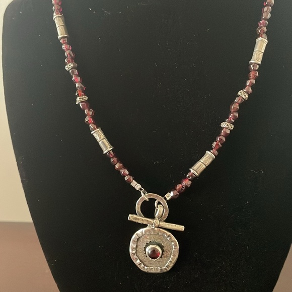 New Silver and Garnets Toggle Necklace - Picture 2 of 3